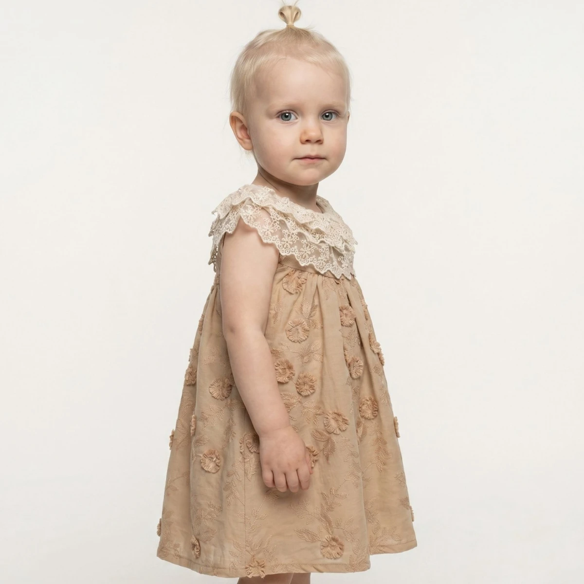 CANCUNO baby girl dress 2–4 years – 3D PAPATYA FİGÜRLÜ FİSTOLU E