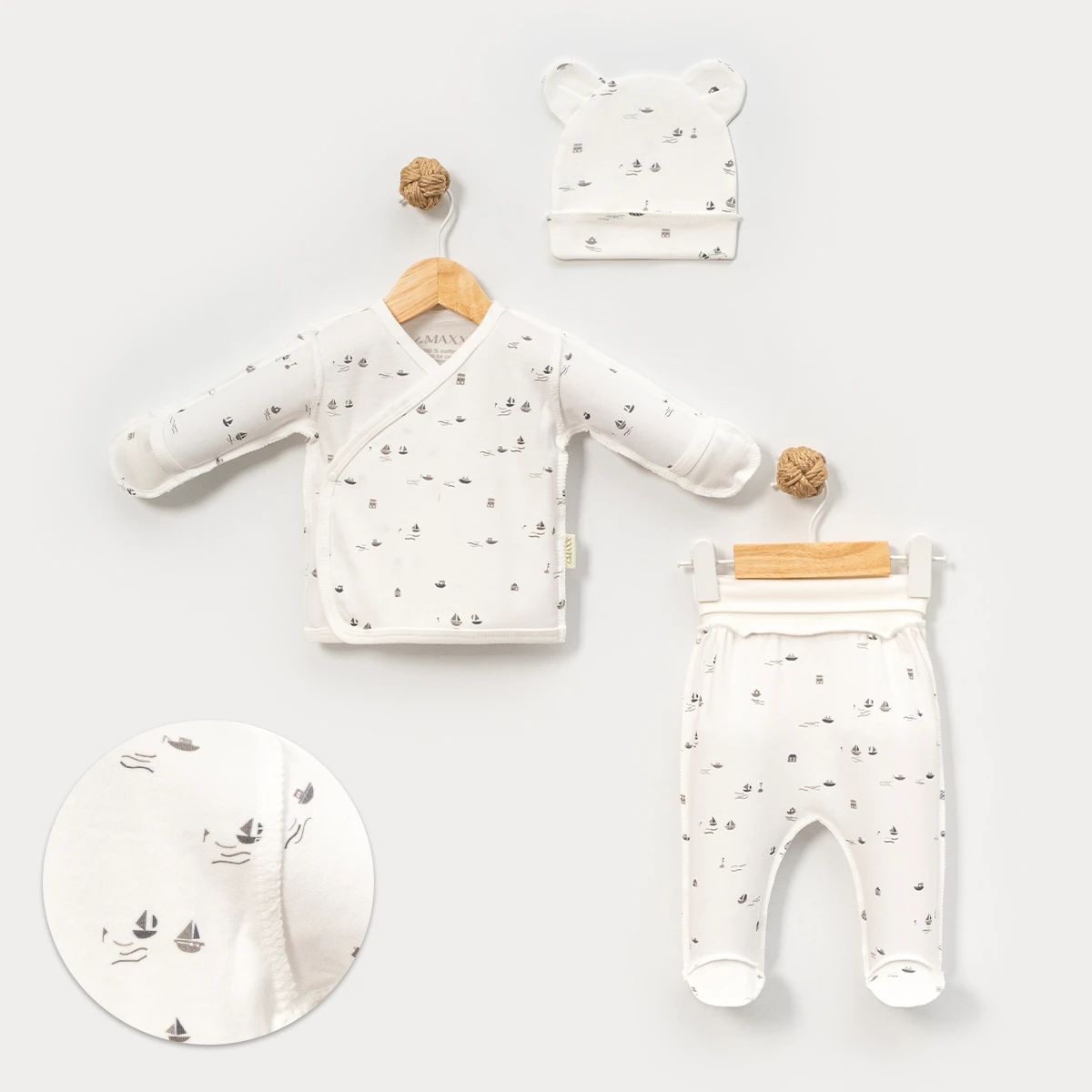 Baby Outfit Set — Set pieces: 3 — 0/3-3/6 months — 3058LV